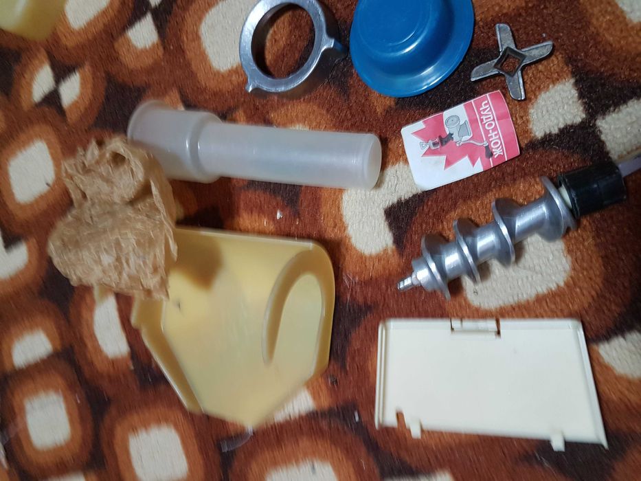 Торг! электрическая мясорубка СССР рабочая