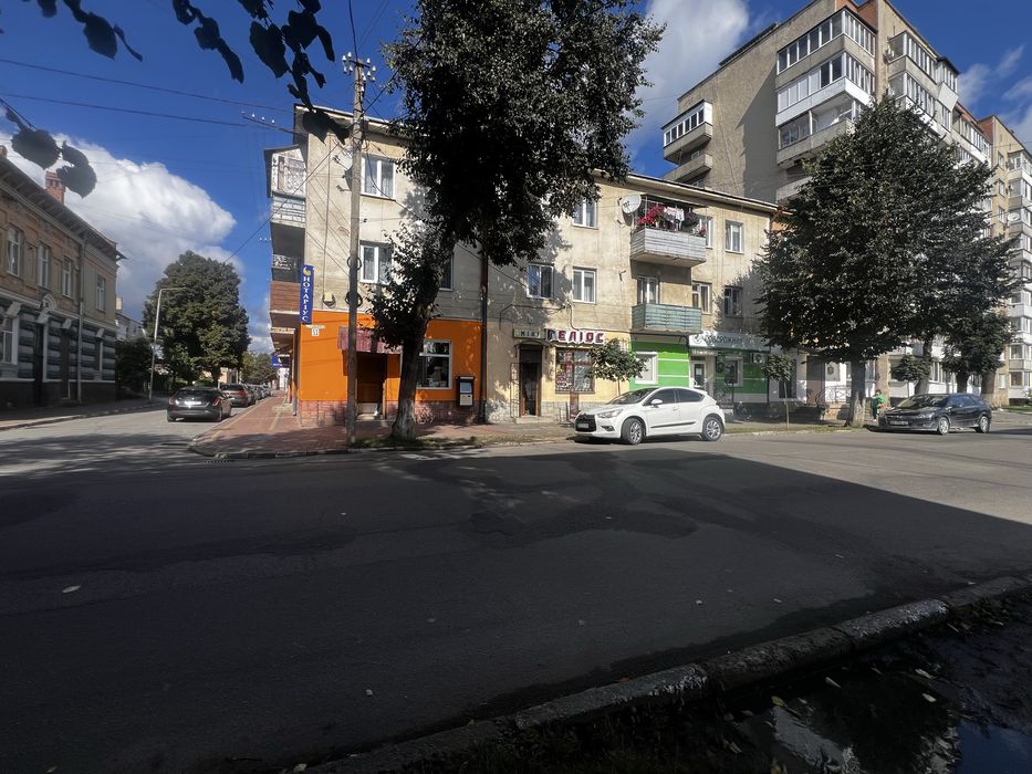 Здам приміщення вул. І. Франка