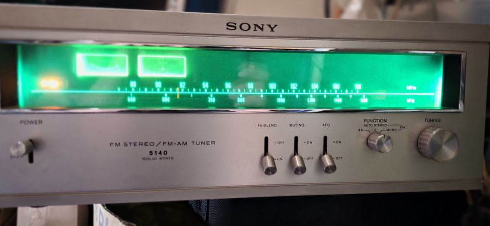 Piękny Tuner radiowy ST-SONY 5140 Vintage