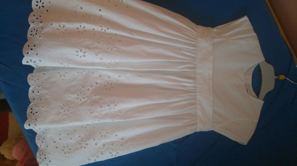 Biała haftowana sukienka do chrztu, komunia, wesele 18/24 mc