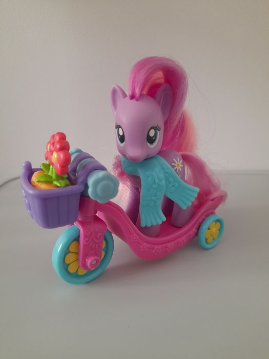 Daisy Dreams mlp g4 Hasbro Kucyki na skutetach