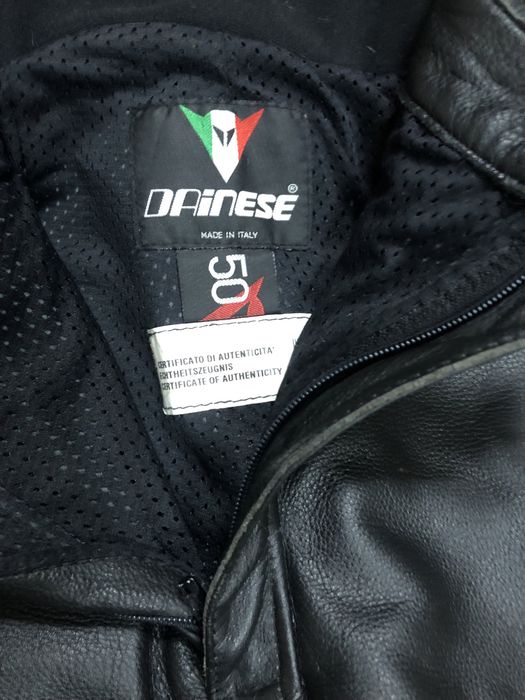 Casaco marca DAINESE