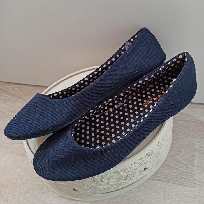 Baleriny damskie r 37 (23cm.)