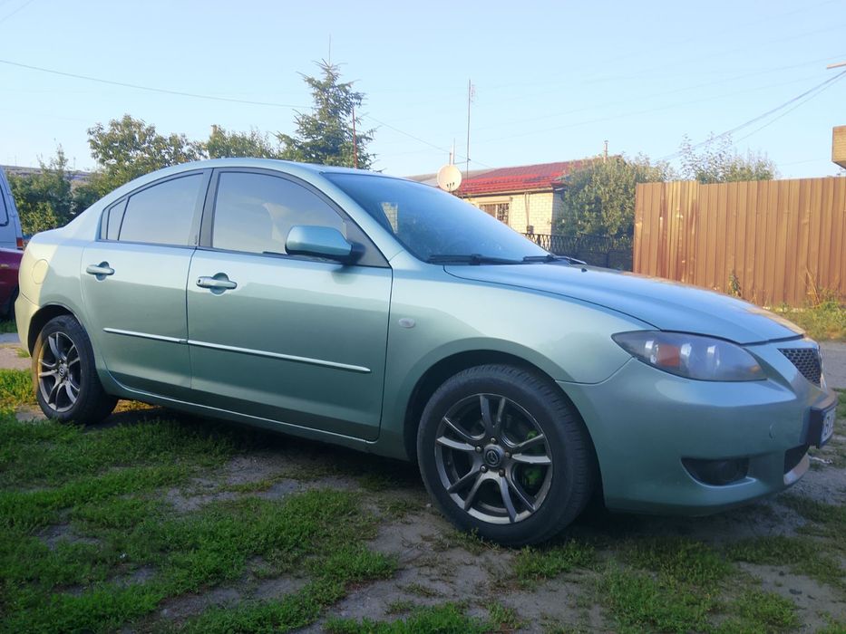 Продам  Mazda 3 автомат