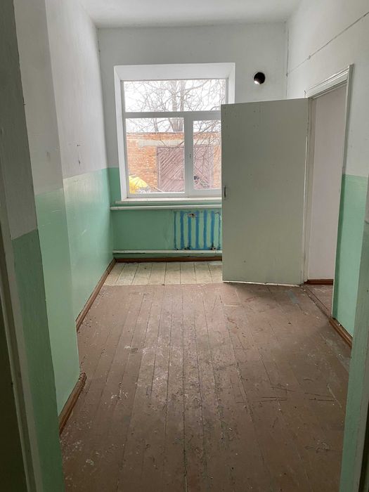 Комерційне приміщення 128м2 + гараж. 16 кВт, газ, вода. Ділянка 26 сот