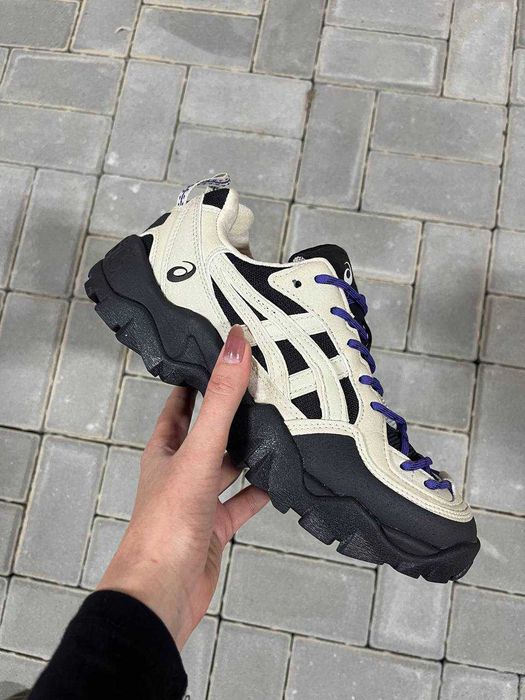 Кросівки Asics Gel-Pickax Beige Black