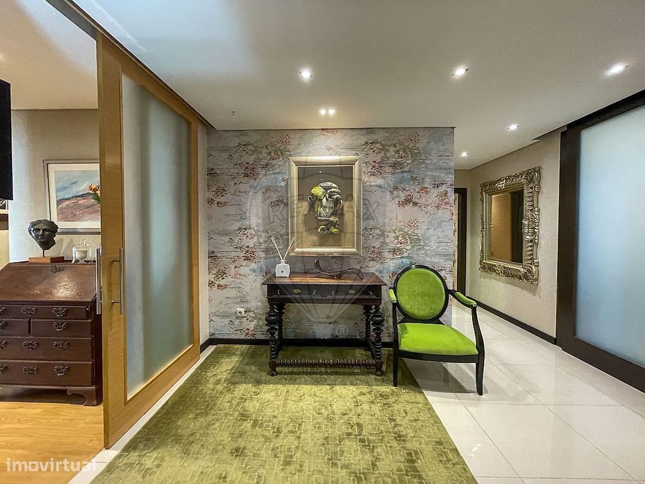Apartamento T5 para venda