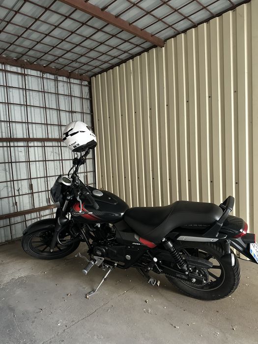 Мотоцикл Bajaj avenger 220 strit 2019
