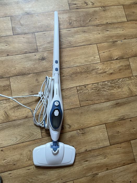 Mop parowy z wymiennymi końcowkami