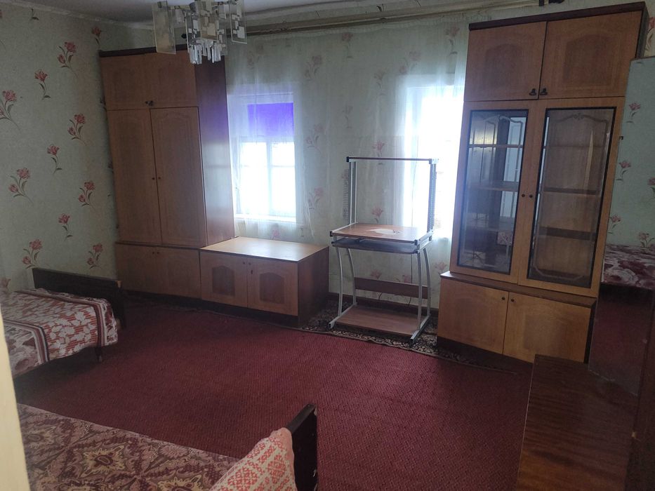 Сдам дом на ляли убийвовк одной или двум девочкам