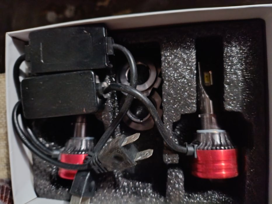 Żarówki LED H7   .