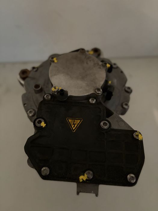 Alternador volvo v60 hibrida plugin