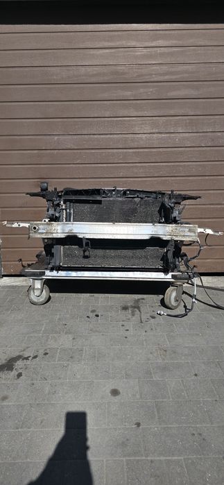 Pas przedni z chłodnicami Audi A6 C7 lift 2.0 tdi automat