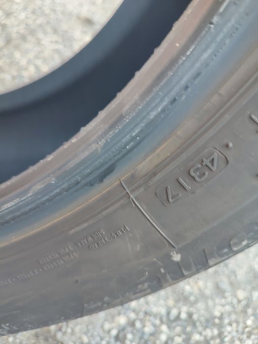Pojedyncza opona Bridgestone Turanza T001 225/55/17 97W
