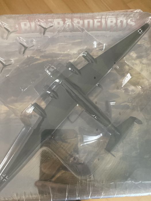 Modelo bombardeiro alemão 1/72
