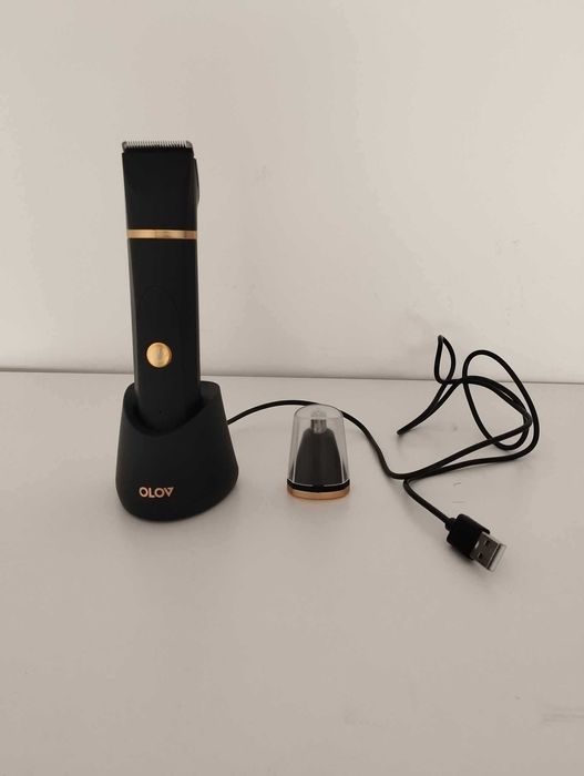 OLOV YP-7032  Golarka do ciała trymer kulkowy stacja ładująca USB