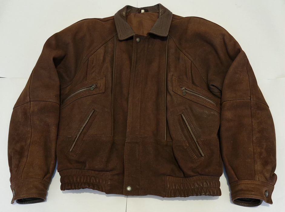 Blusão de pele marca Avelino