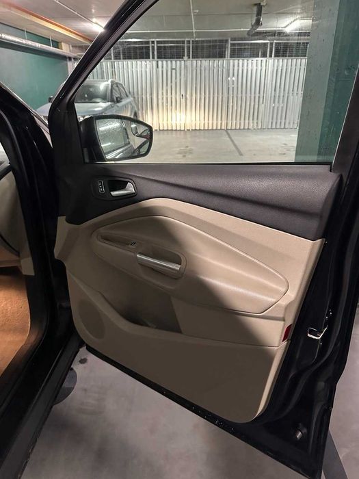 sprzedam FORD ESCAPE