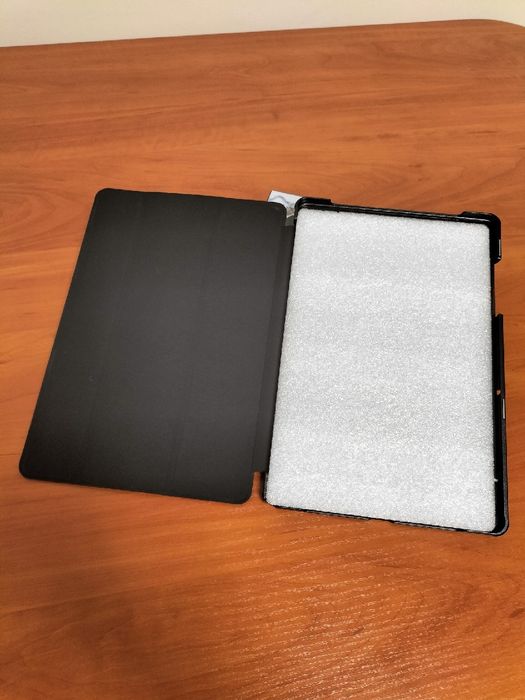 Etui Case do 11-calowego Samsunga Galaxy Tab A9 +