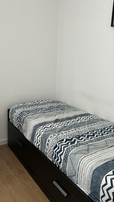 Cama solteiro + Comoda BRIMNES IKEA