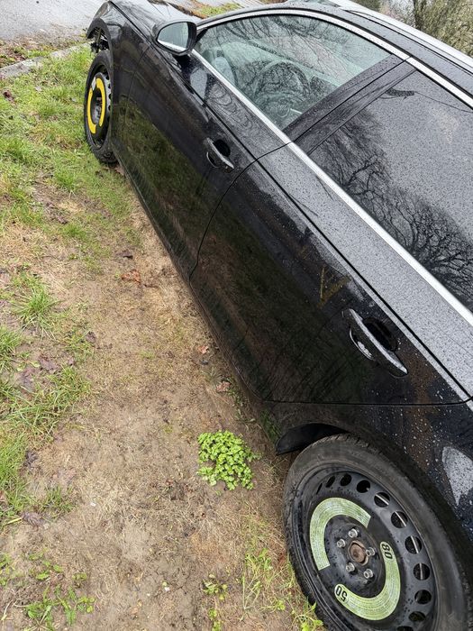 Drzwi audi a4b9 ly9b