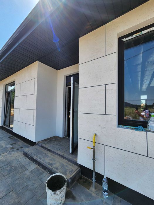 Від забудовника. Продам будинок керамоблок, 119 м2, крита тераса, + газ.
