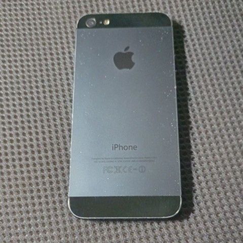 Мобильный телефон iPhone 5, Nokia 6300, 5230,  Sony PRS-300