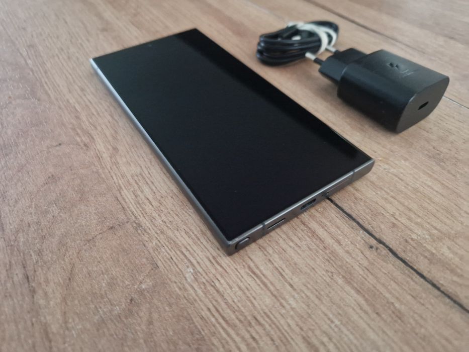 Smartfon Samsung s24 Ultra 12/ 512gb Brak BLOKAD Gwarancja ZESTAW