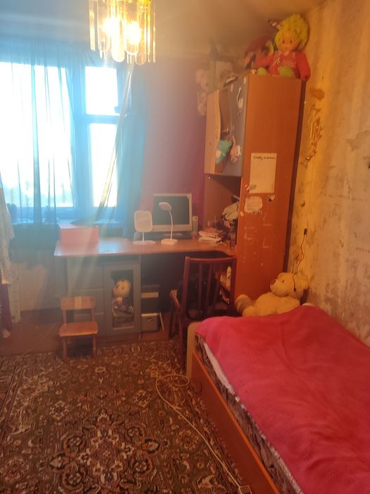 Продам 4 квартиру в м.Сміла , район Богдана.