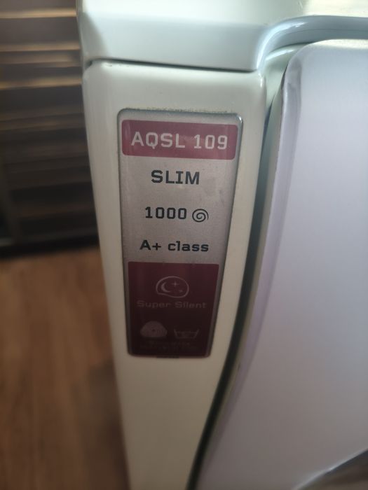 Pralka Ariston AQSL 109 slim