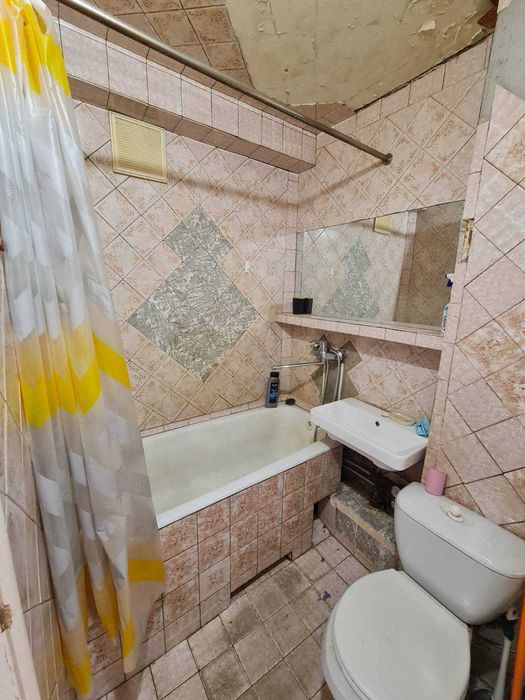 Здам 1 кім. квартиру, бул. Перова 44, житловий стан, газ.