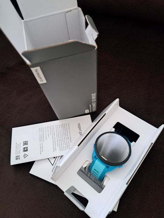 Garmin  Forerunner 165