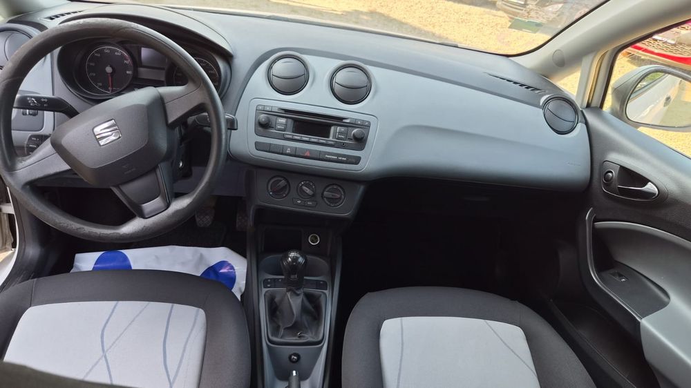 * Seat Ibiza * 5 Drzwi * Lift * benzyna * Klimatyzacja * 2014 Rok