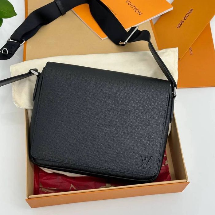 Чоловіча сумка ЛВ Луї Вітон Louis Vuitton слінг шкіряна
