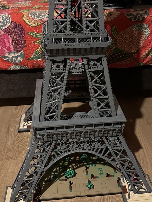 Torre Effiel - Lego64751663409665122