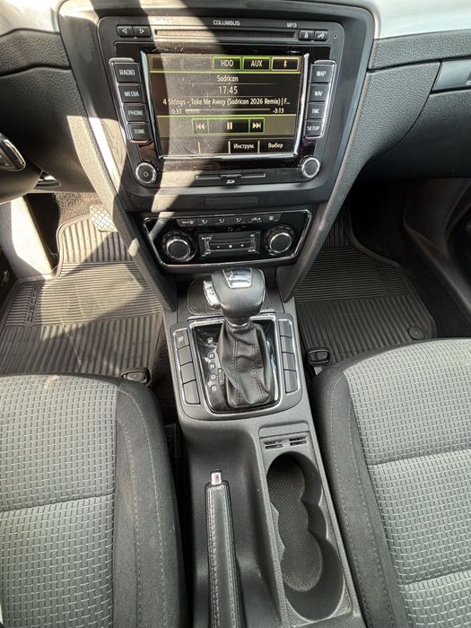 Skoda Superb 1.8 Turbo, 2012