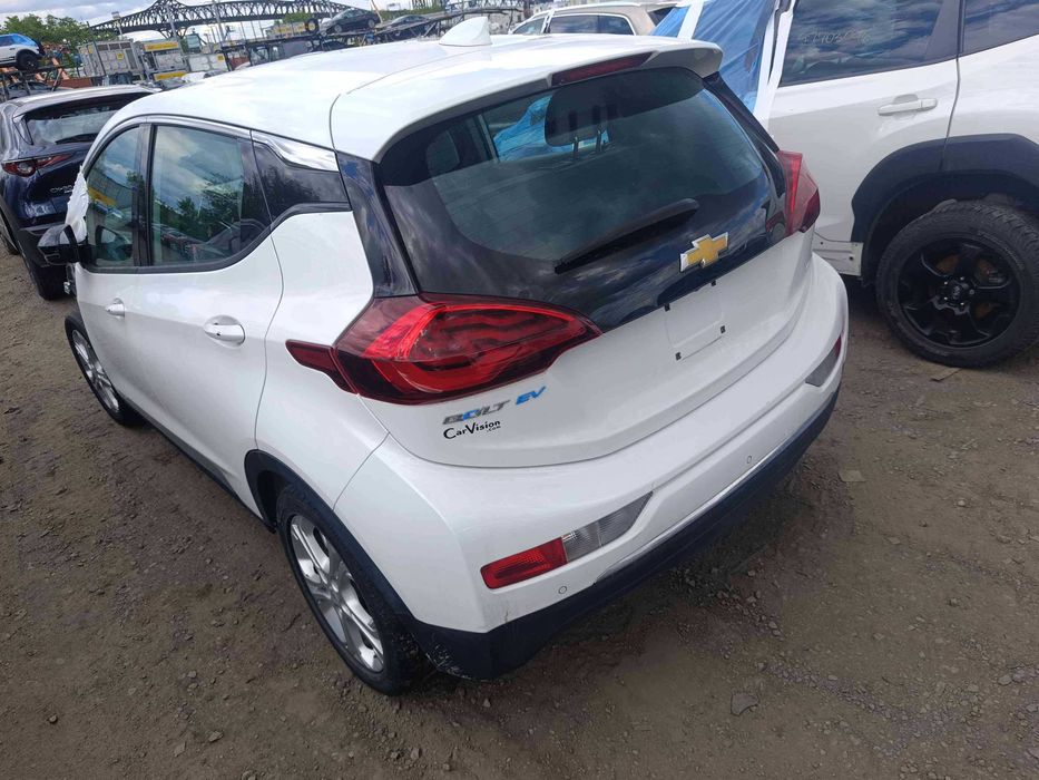 Chevrolet bolt Розбірка Авто Разборка шрот запчастини Шевроле болт запчасти батарея двері ляда ліхтар диски фара бампер скло редуктор инвертор