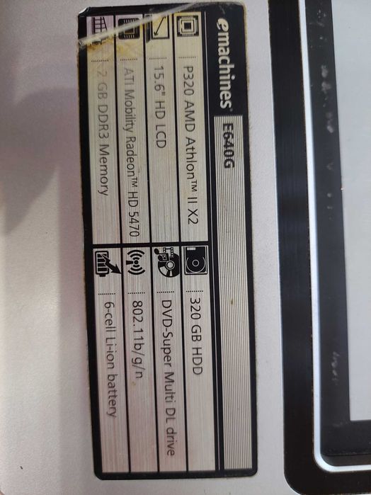 Ноутбук на запчастини