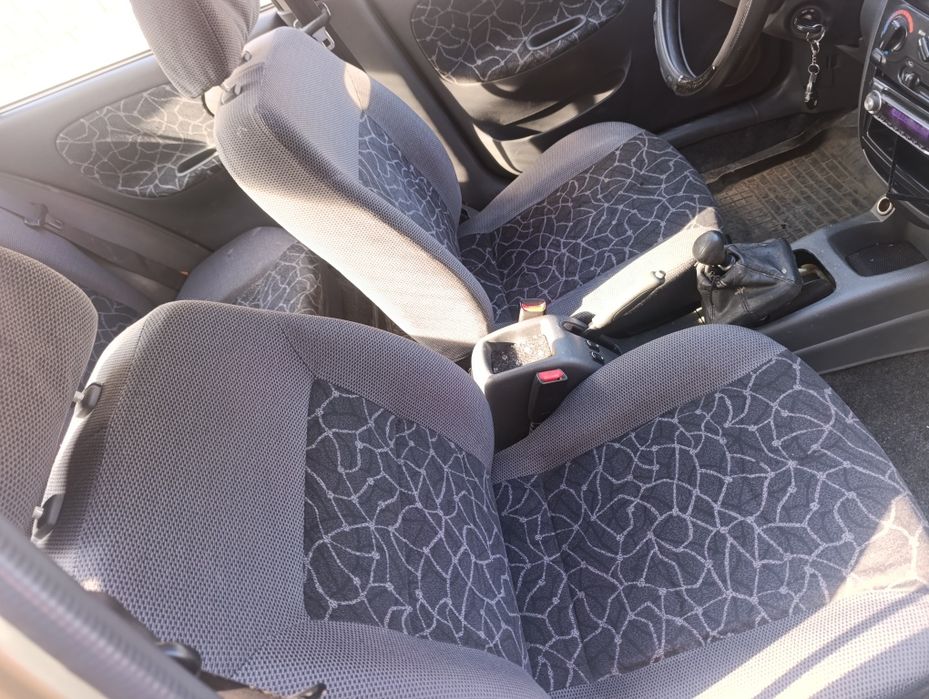 Двері Daewoo сенс ланос з сидінням