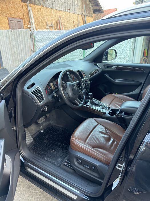 Audi Q5 premium plus