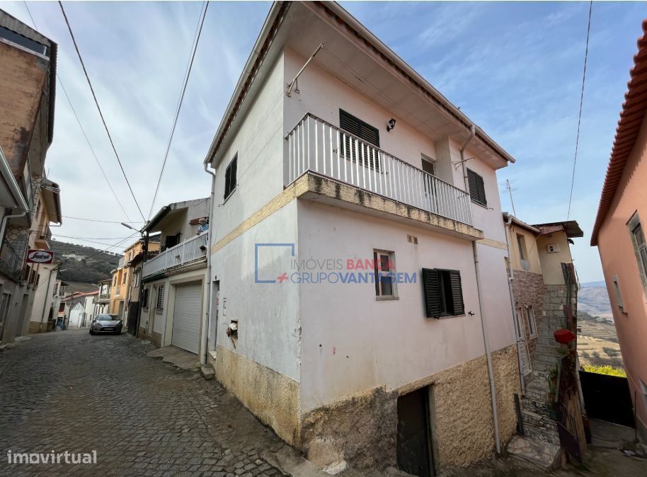 Moradia individual, para venda, São João da Pesqueira - Soutelo do ...