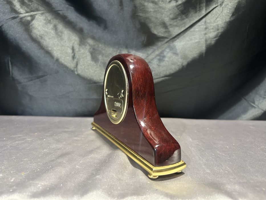 Zegarek DANBURY – Elegancki Zegarek Kominkowy