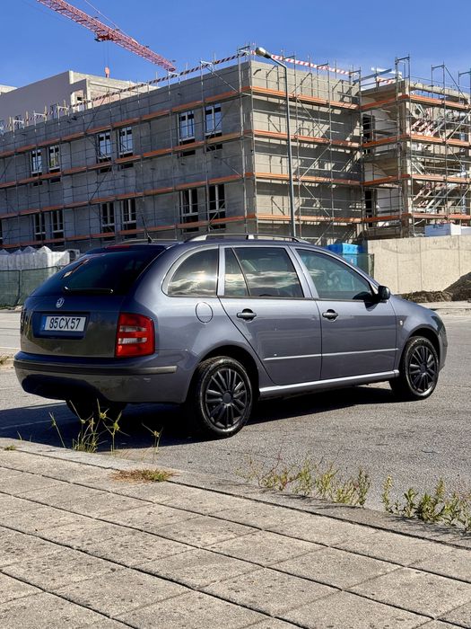 Skoda Fabia — photo 2