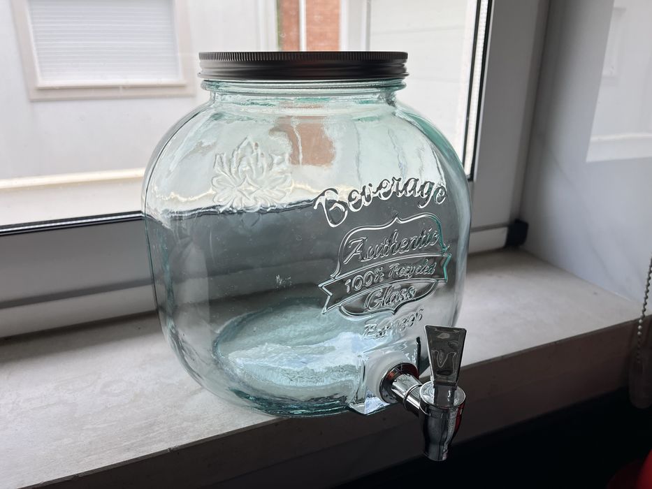 AUTHENTIC Recipiente para bebida transparente