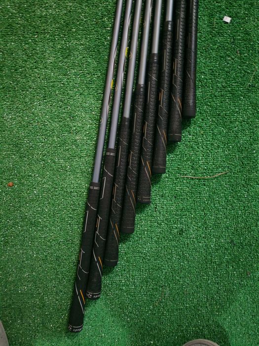 Conjunto ferros TaylorMade R7 (3-pw)