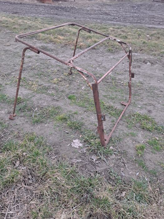 Daszek kabina do wózka ciągnika