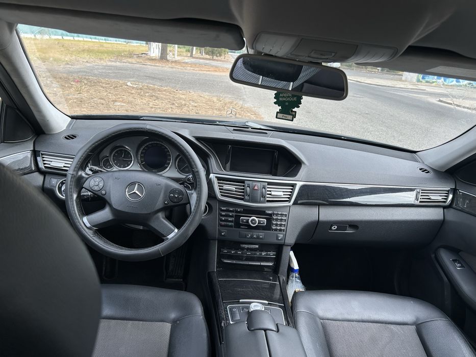Mercedes E220 ano 2012