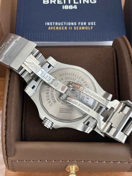 Breitling Avenger II Seawolf C\ Novo