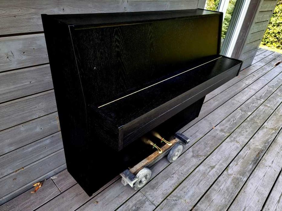 Pianino Nordiska Piano 106,5cm 1985r RENNER Czarny Matowy