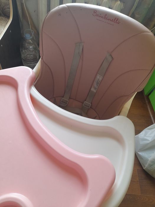 Стільчик для годування